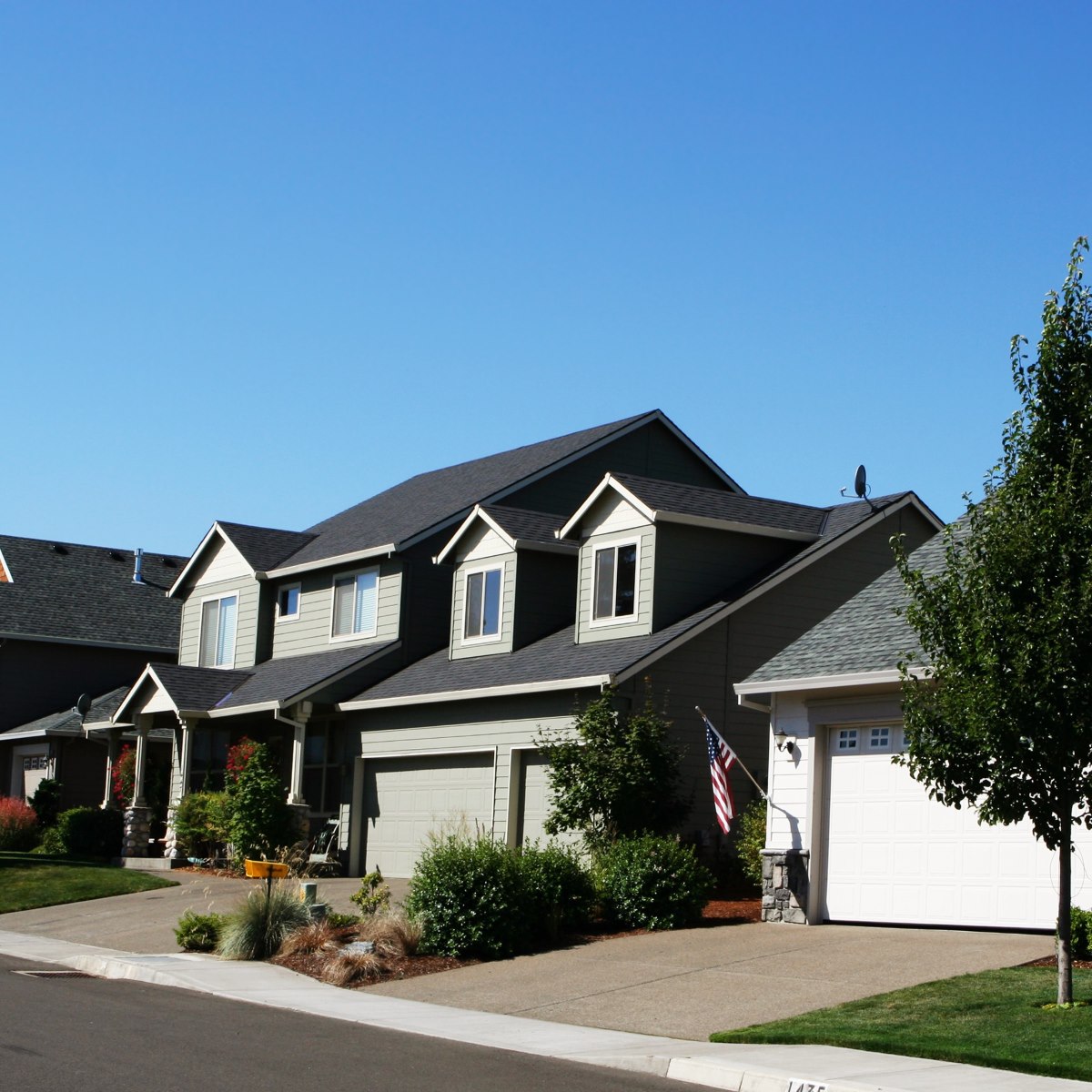 A house in a neighborhood