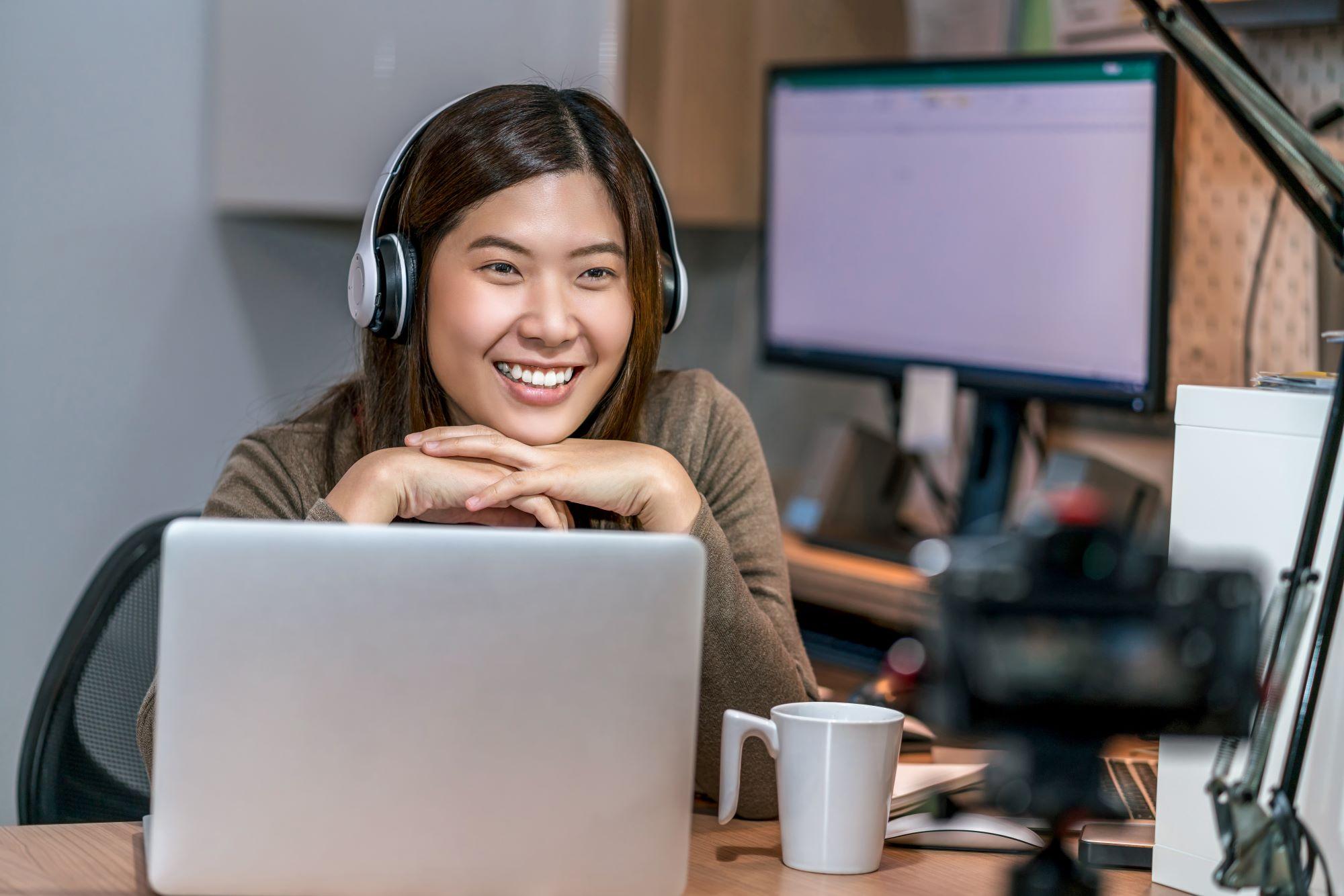 lady at laptop listening
